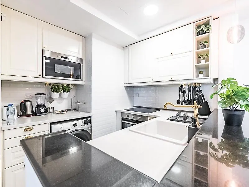 Luxury Modern 1Br-Concorde Tower 1-Jlt Apartment Dubai